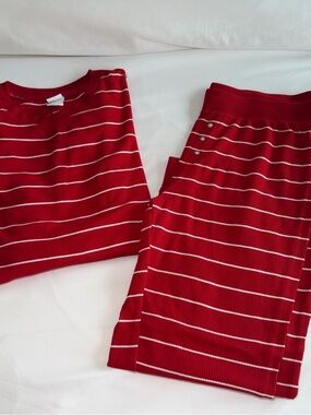 Womens Red Striped Pajama Set - Cozy Sleepwear